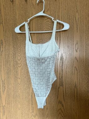 Forever 21 White Floral Lace Bodysuit
